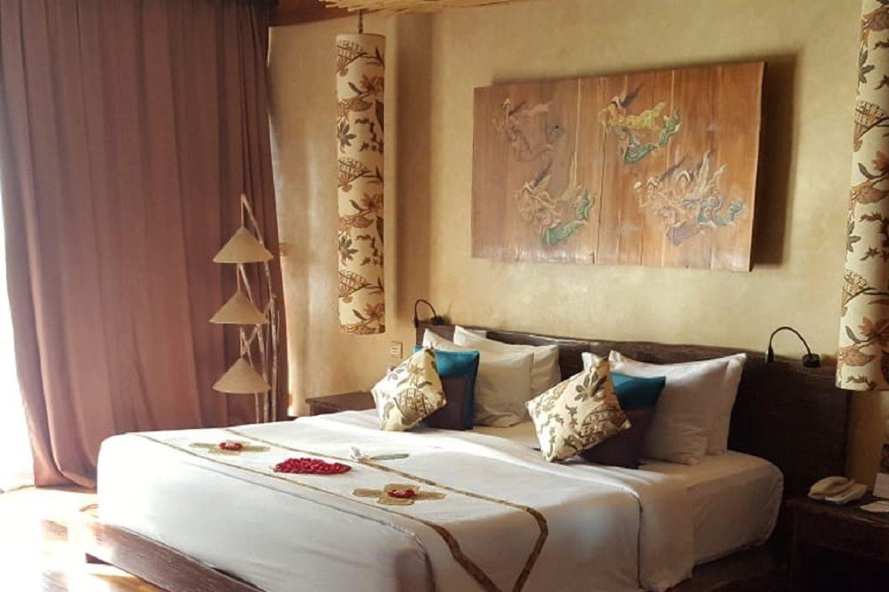 Kupu Kupu Jimbaran Beach Club & Spa By Loccitane Exterior photo