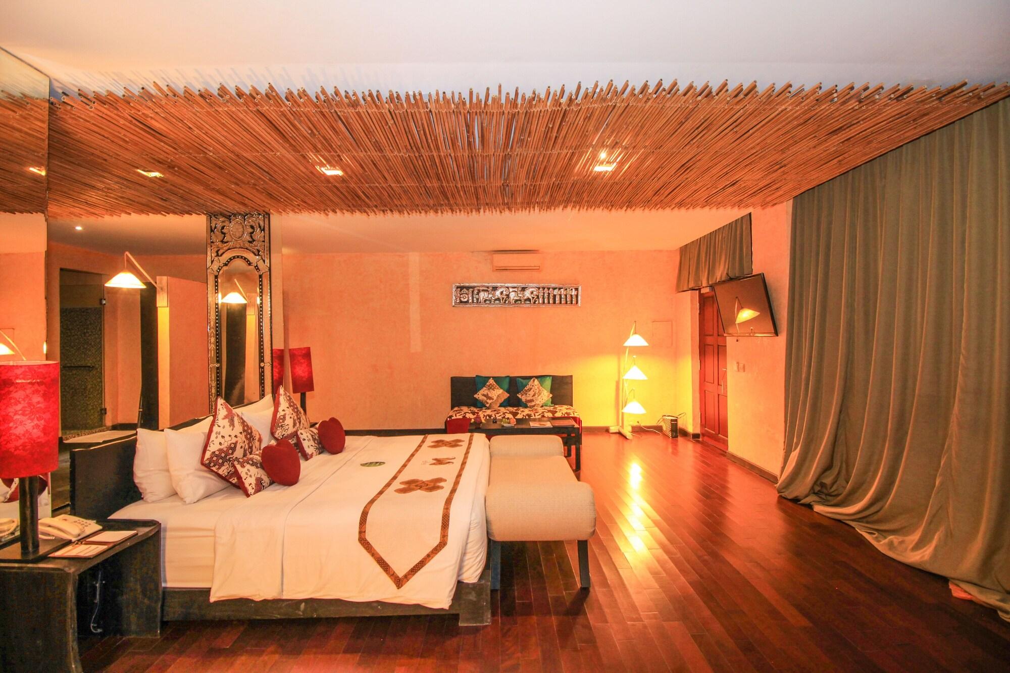 Kupu Kupu Jimbaran Beach Club & Spa By Loccitane Exterior photo